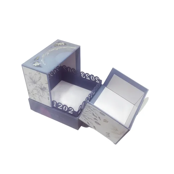 Specialty Paper Rigid Gold Foil Gift Box with Ribbon Specialty Paper Rigid Gold Foil Gift Box with Ribbon