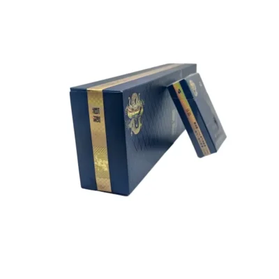 Elegant Hard Lid Cigarette Box with Gold Foil Elegant Hard Lid Cigarette Box with Gold Foil